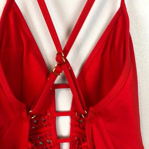 NWT Ambrielle One Piece Swimsuit - Picture 7 of 10